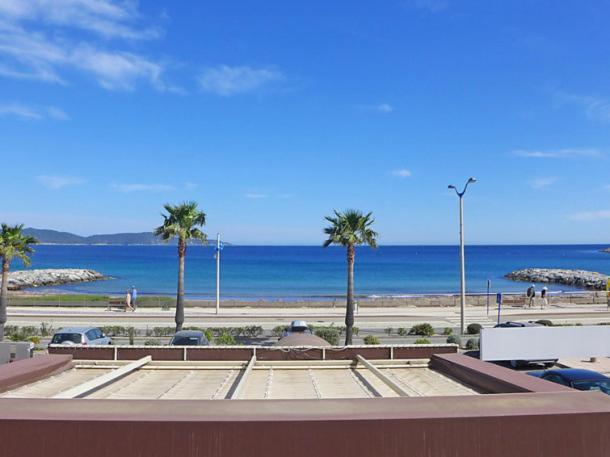 appartement Cavalaire face à la mer Exterior foto